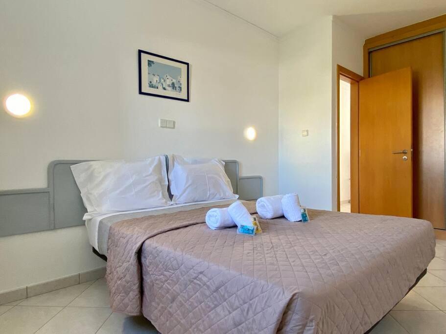 Clube Praia Rocha III Apartment ปอร์ติเมา ภายนอก รูปภาพ